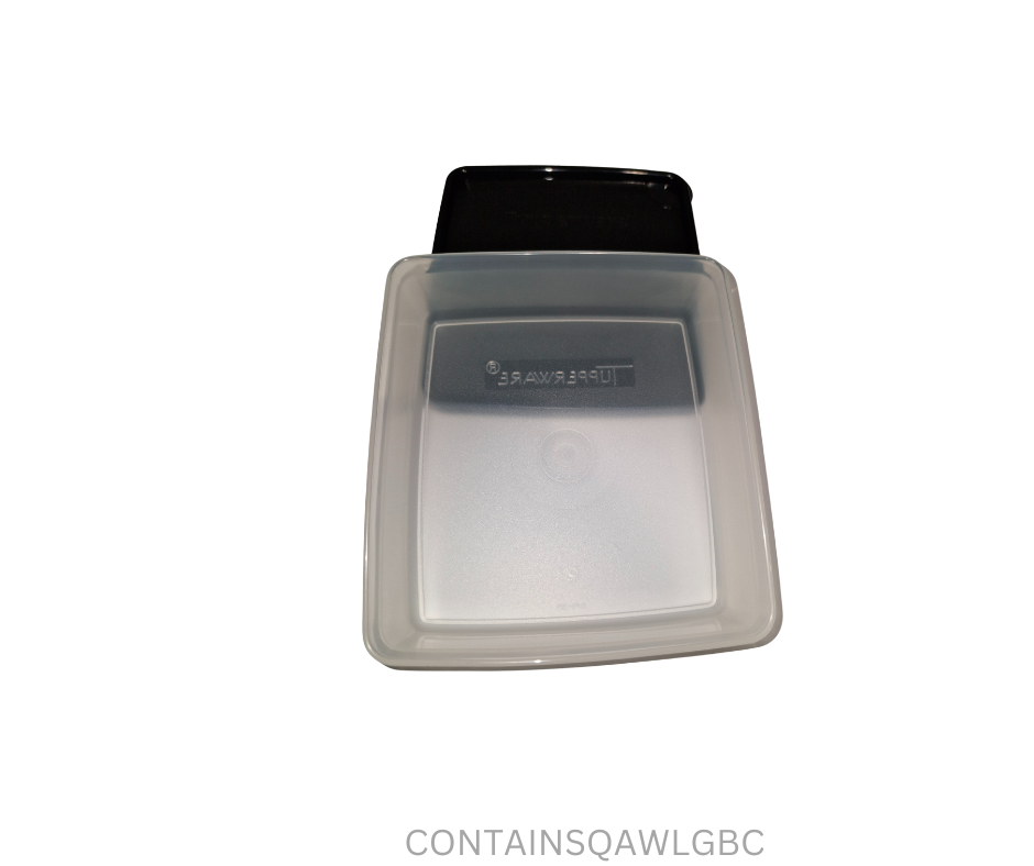 Tupperware Container - Square Away Large 400ml - Black / Clear